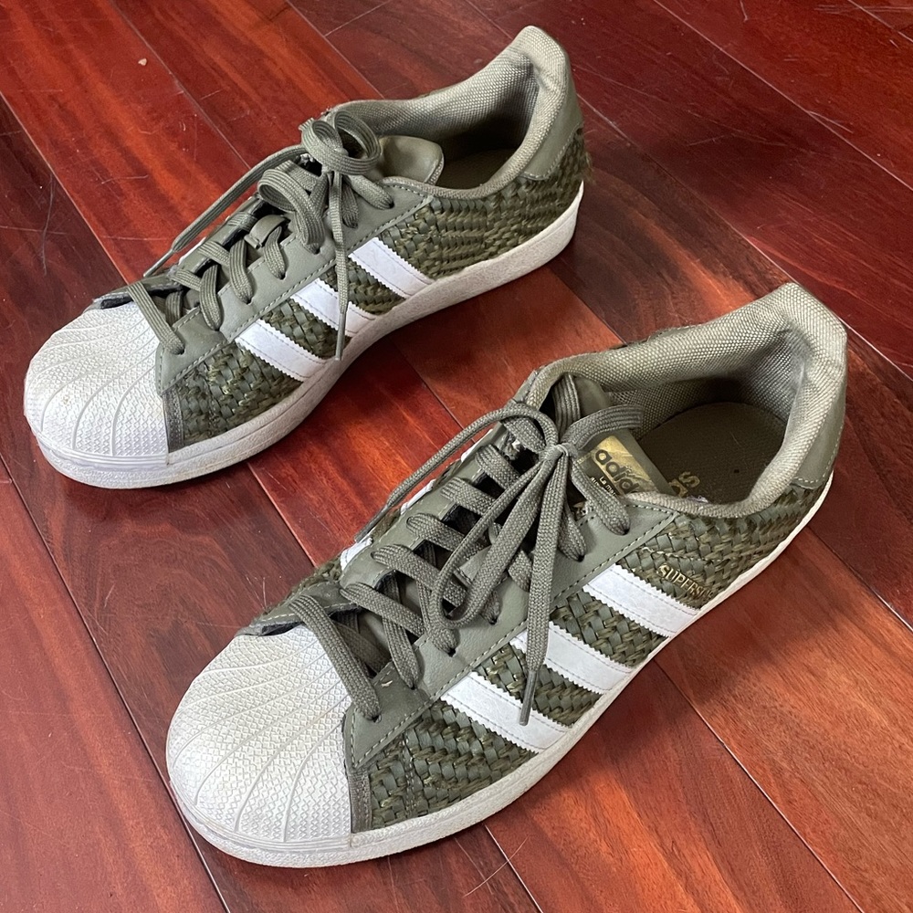 adidas superstar green stripes